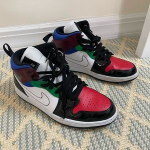 Air Jordan 1 Mid SE